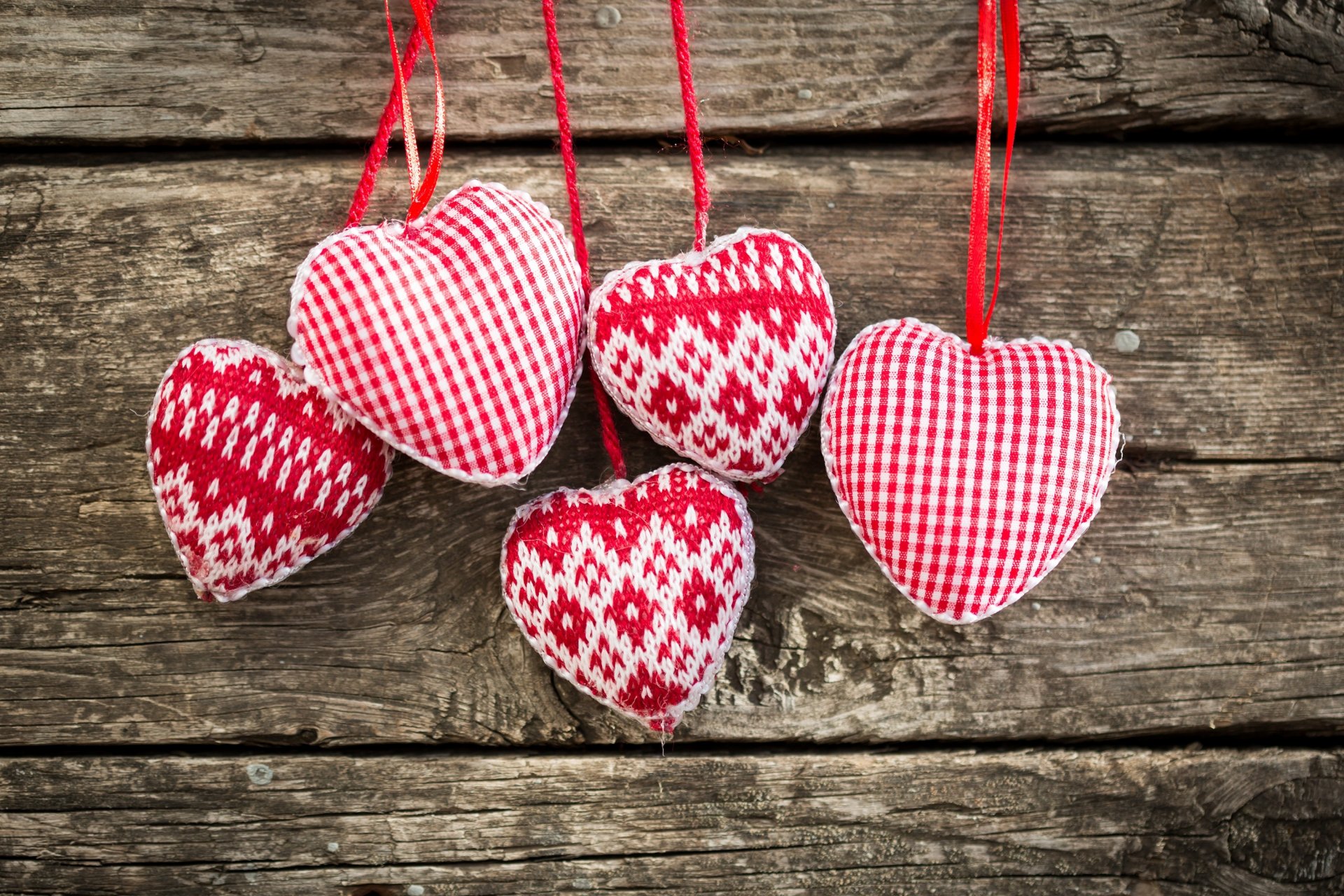 divers jouets coeur coeur tricoté rouge blanc fil fond papier peint écran large plein écran écran large écran large