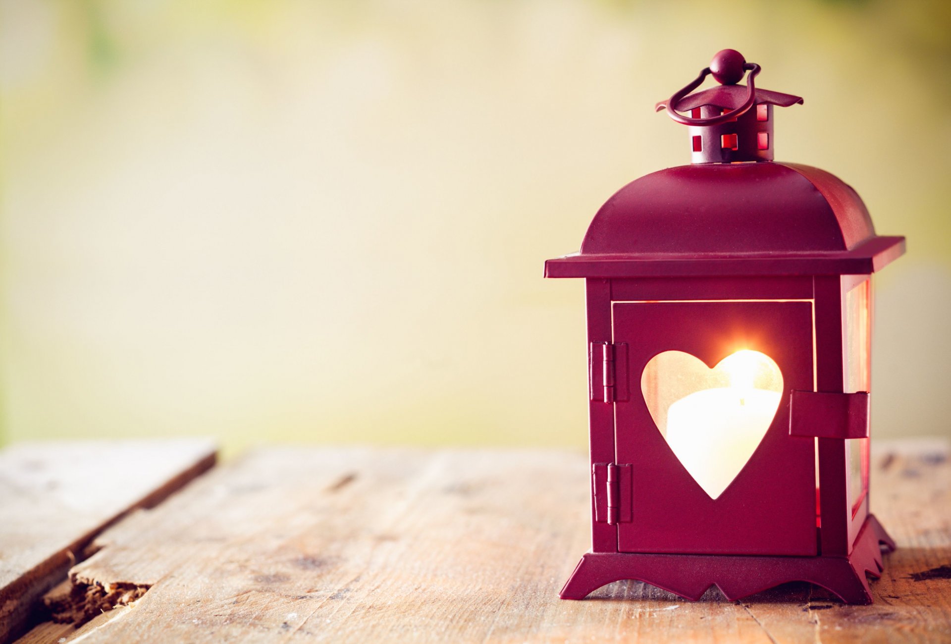 miscellaneous mood lantern flashlight heart heart pink background wallpaper widescreen fullscreen widescreen widescreen