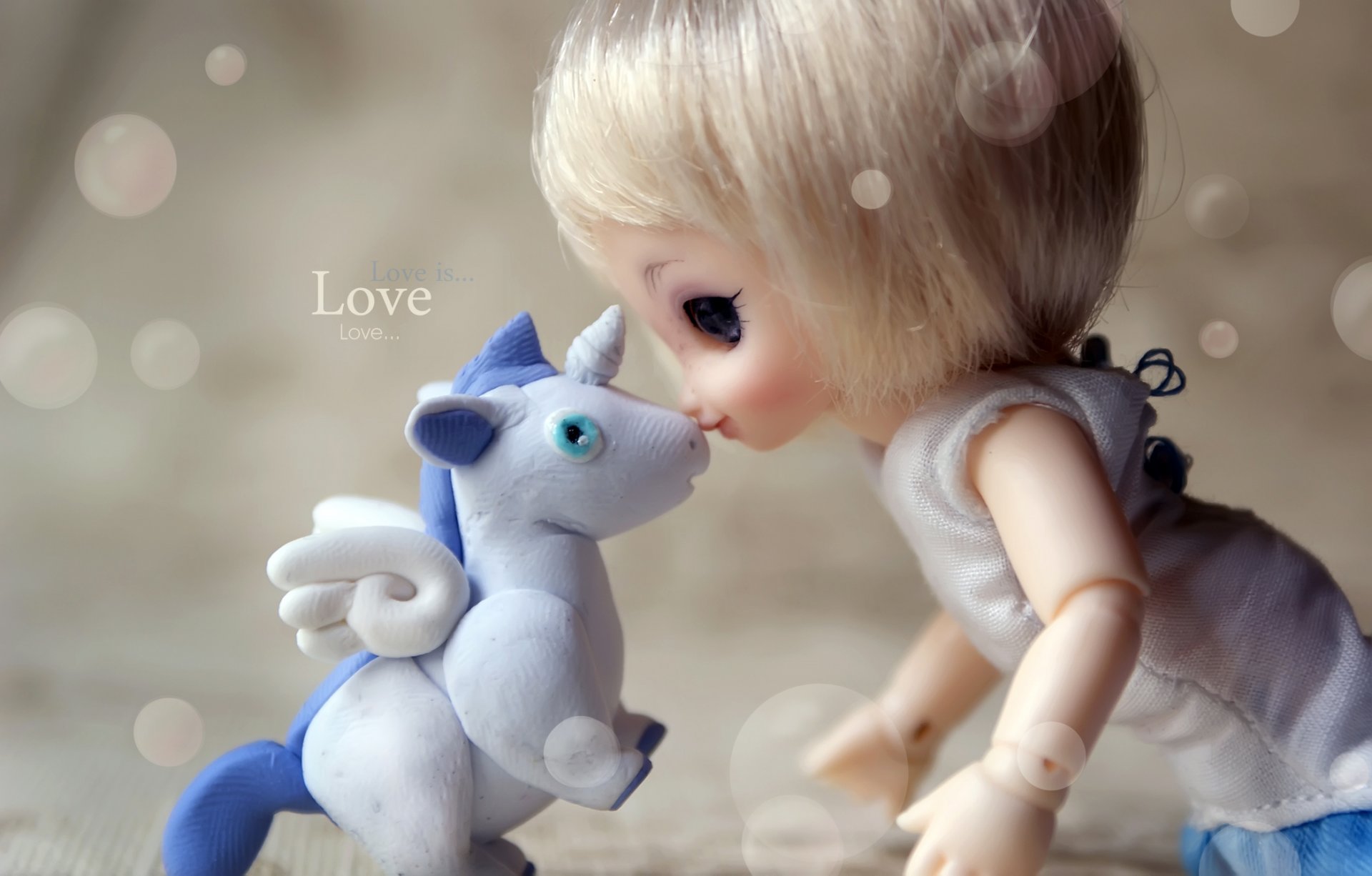 poupée licorne tendresse amour