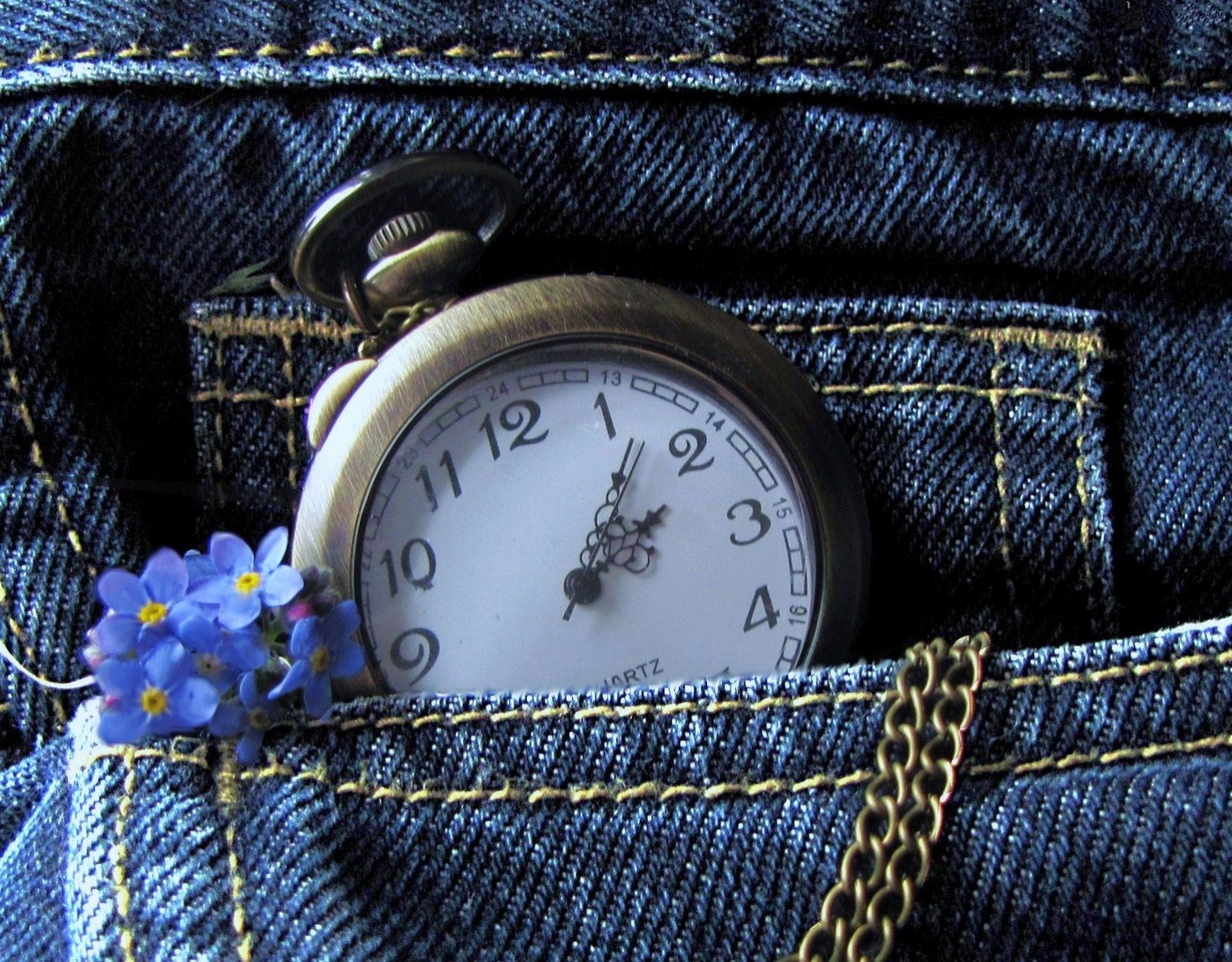 uhr jeans tasche kette blumen