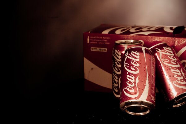 Latas de Coca-cola para verdaderos amantes de los dulces