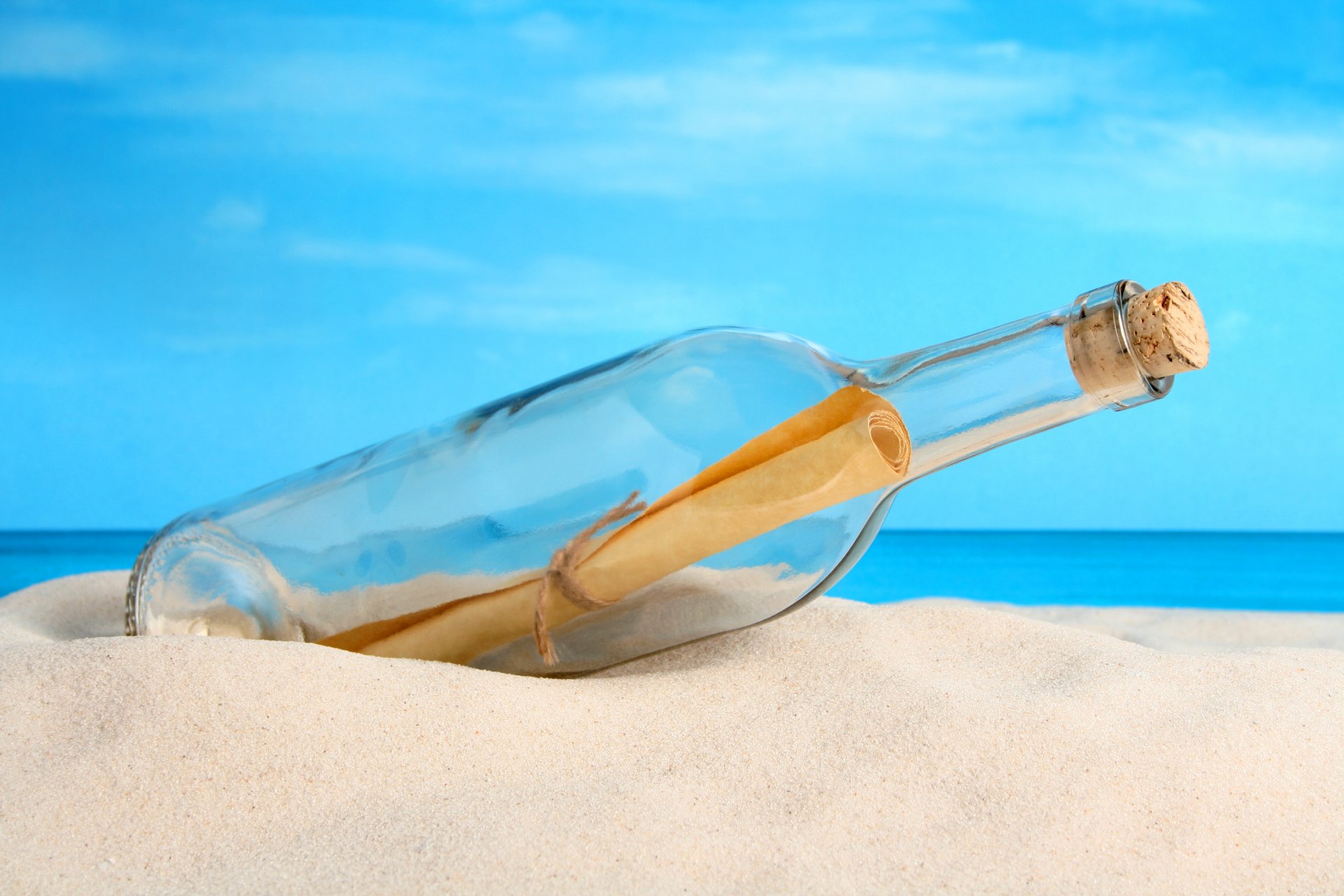 nachricht flasche brief sand strand botschafter in der flasche