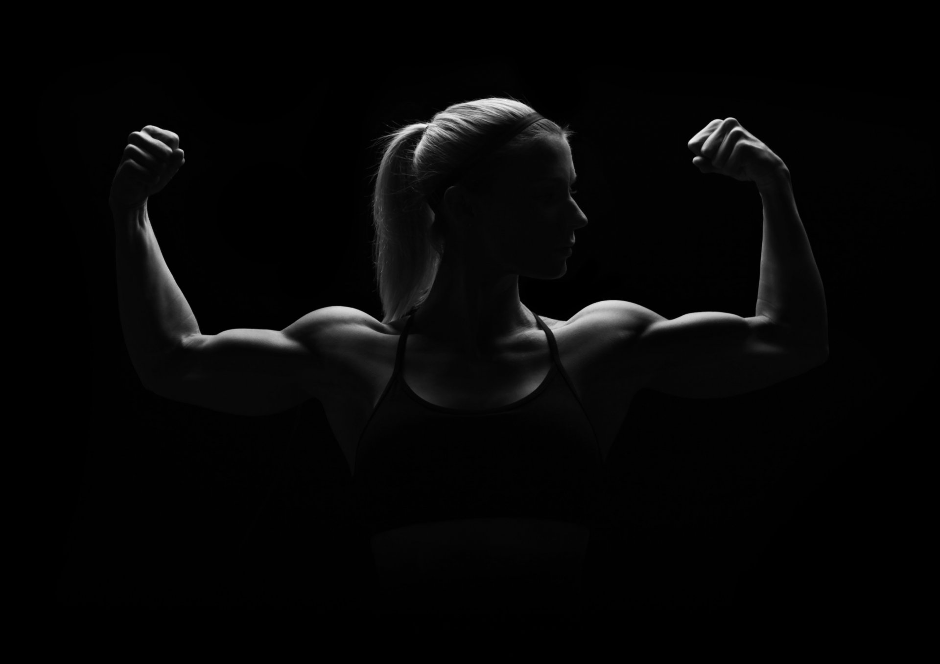 femme silhouette muscle représentent