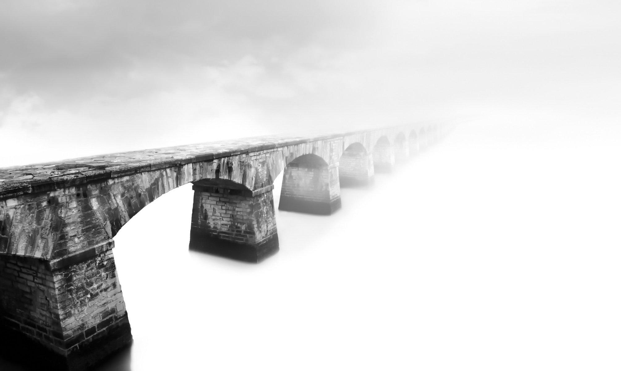 brücke nebel hintergrund