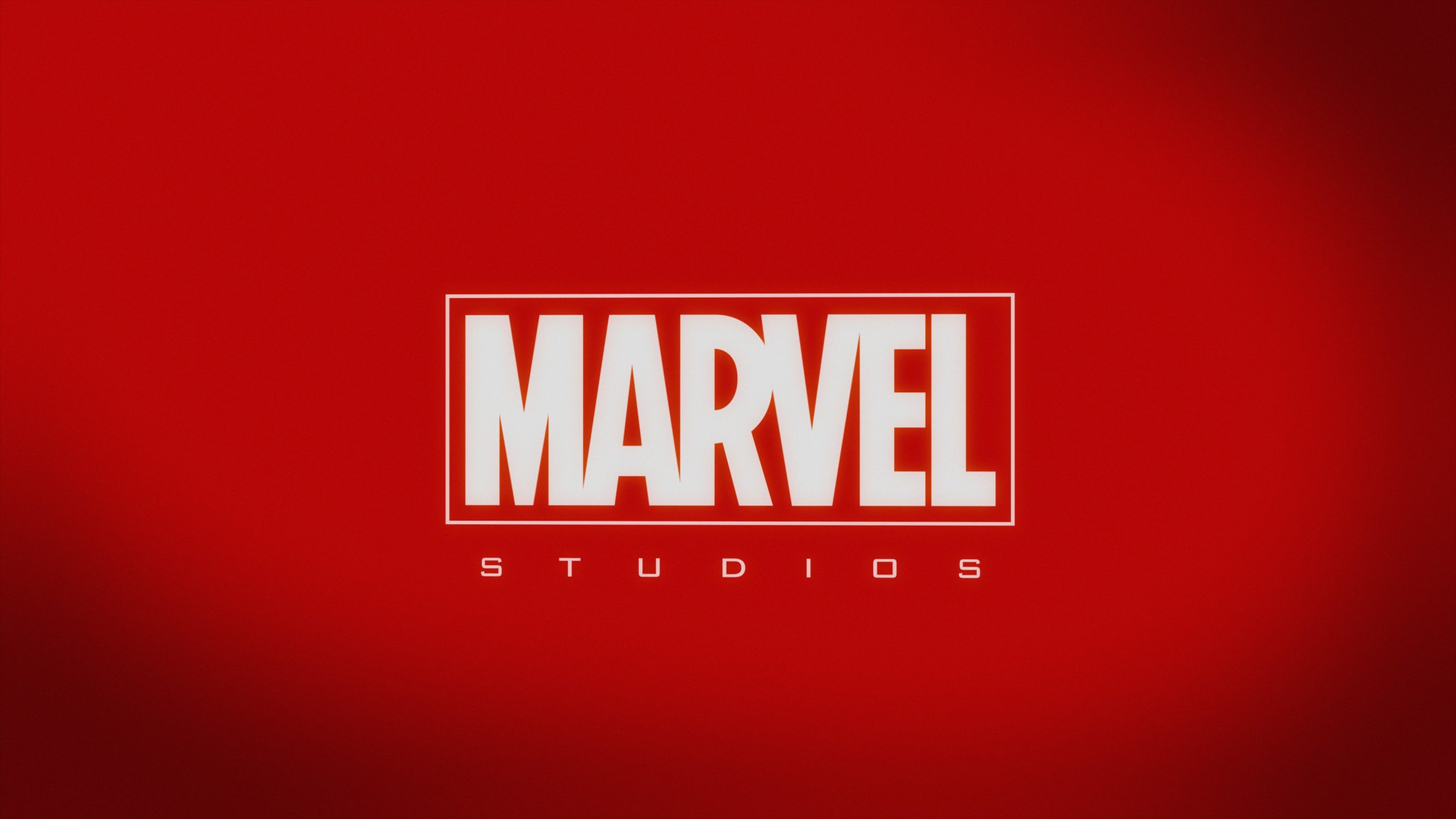 marvel logo sfondo rosso