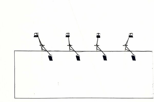Фото в минимализме: освещение билборда
