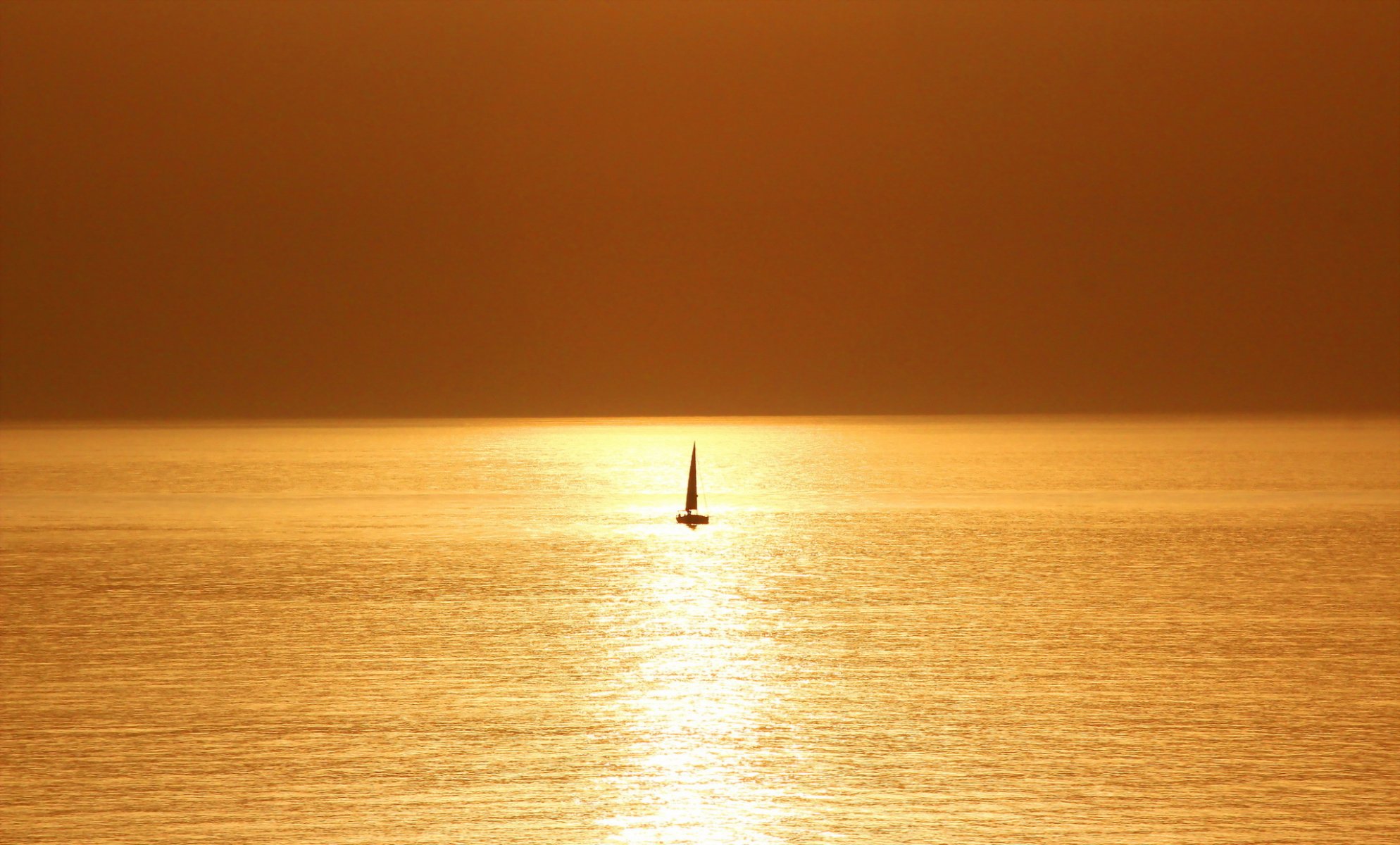 mer bateau coucher de soleil