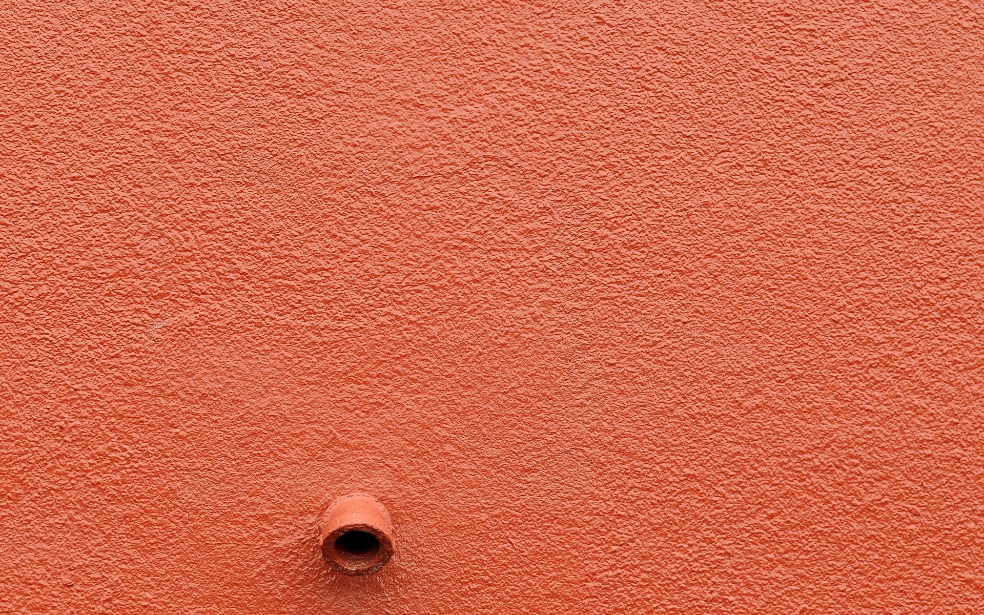 wall pipe minimalism