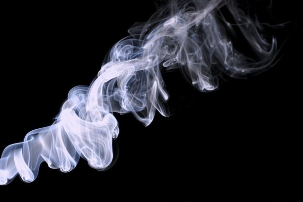 How does smoke affect the human body