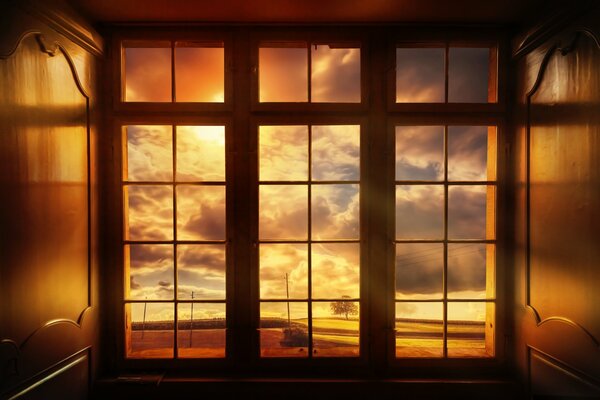 Schöne Aussicht aus dem großen Fenster