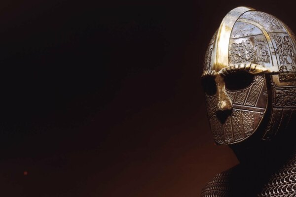 The finest chain mail and a helmet with a golden stripe