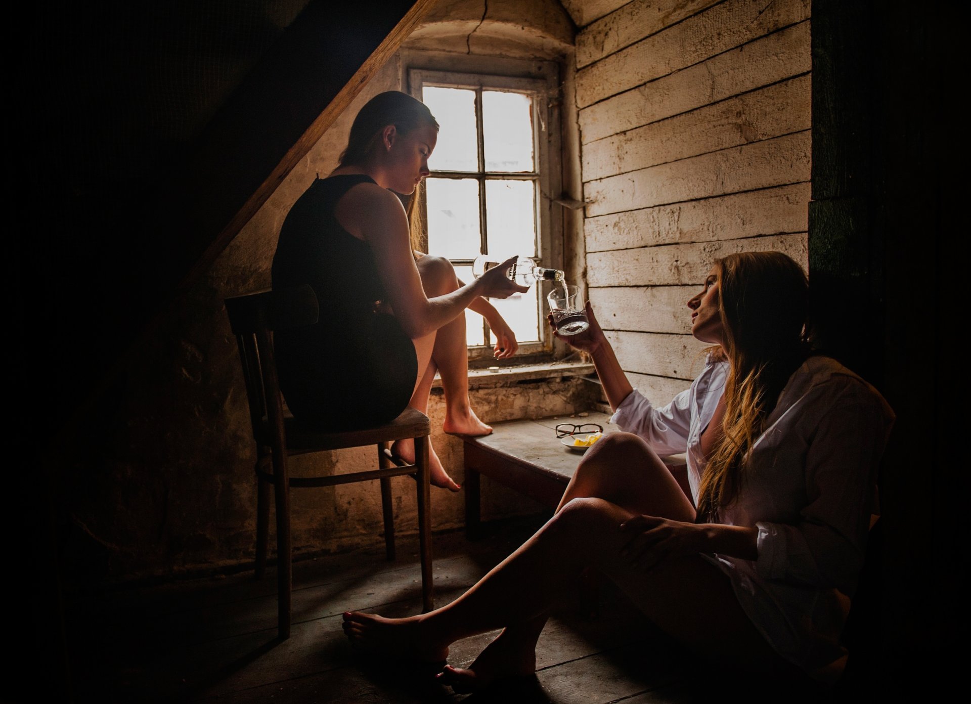 girlfriend attic alcohol drinking