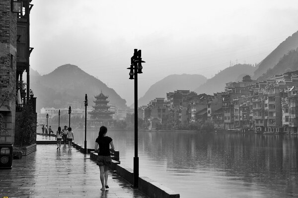 Paseo marítimo de China en blanco y negro