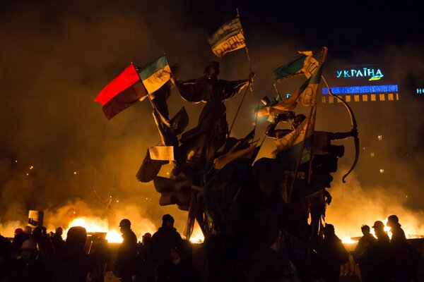 Quanto è dispiaciuto per le persone in Ucraina che sono morte sul Maidan