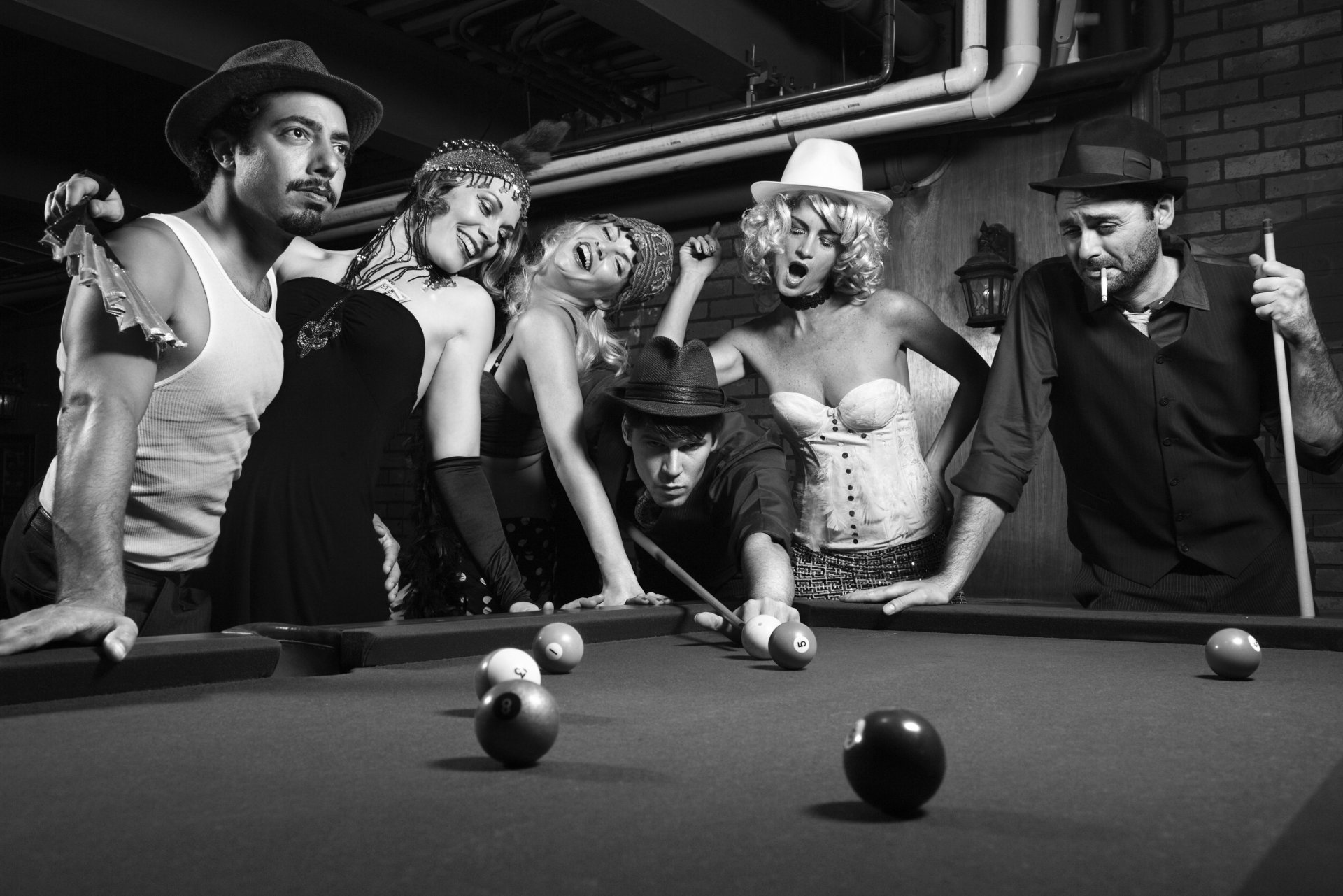 photo black and white vintage pocket billiard pool party competition man girls retro