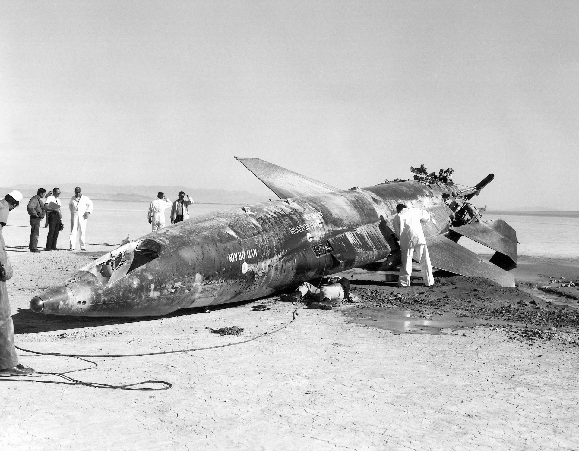 accident états-unis désert avion x-15 ferraille technique essais photographie