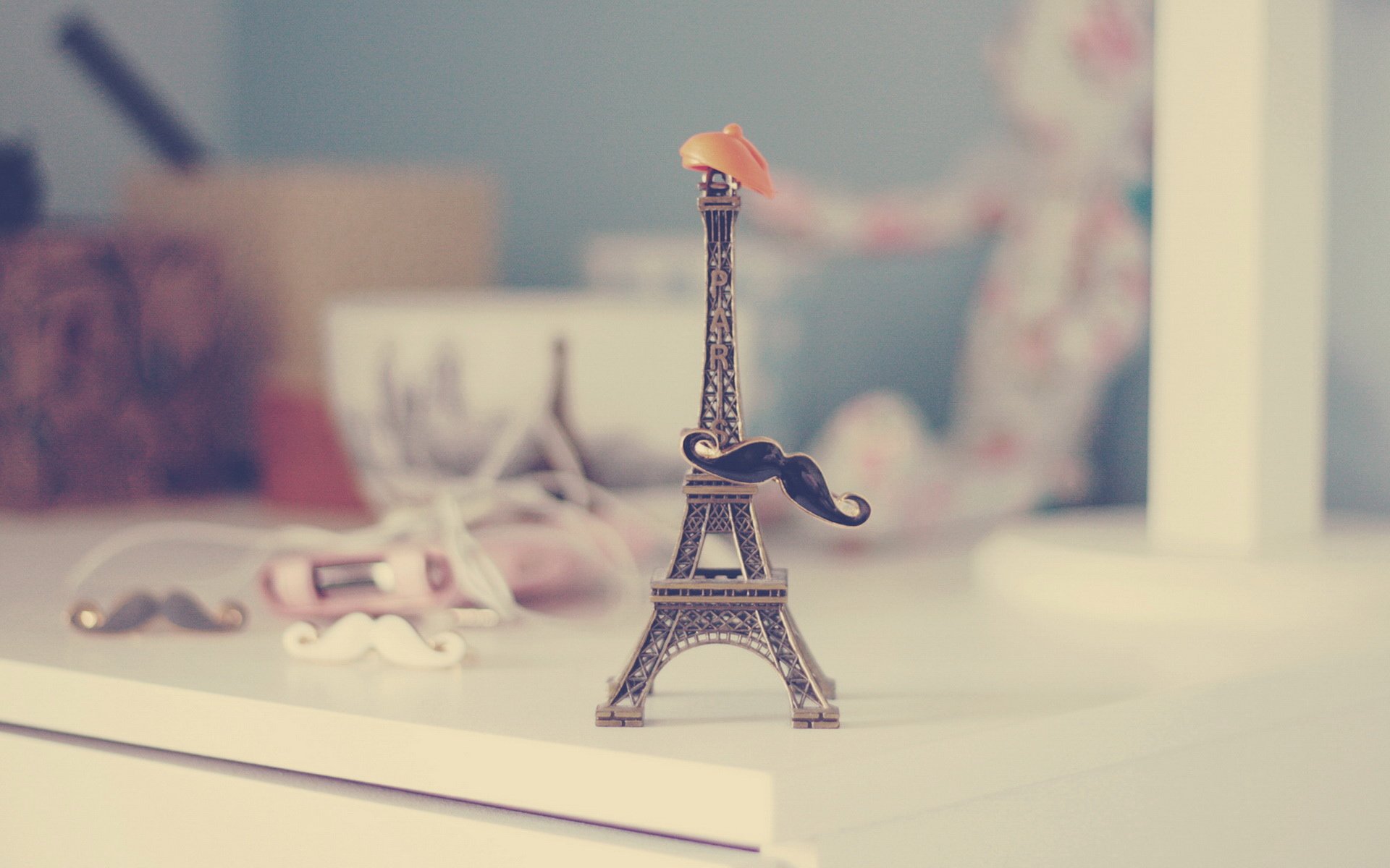 eiffel tower hat mustache chest