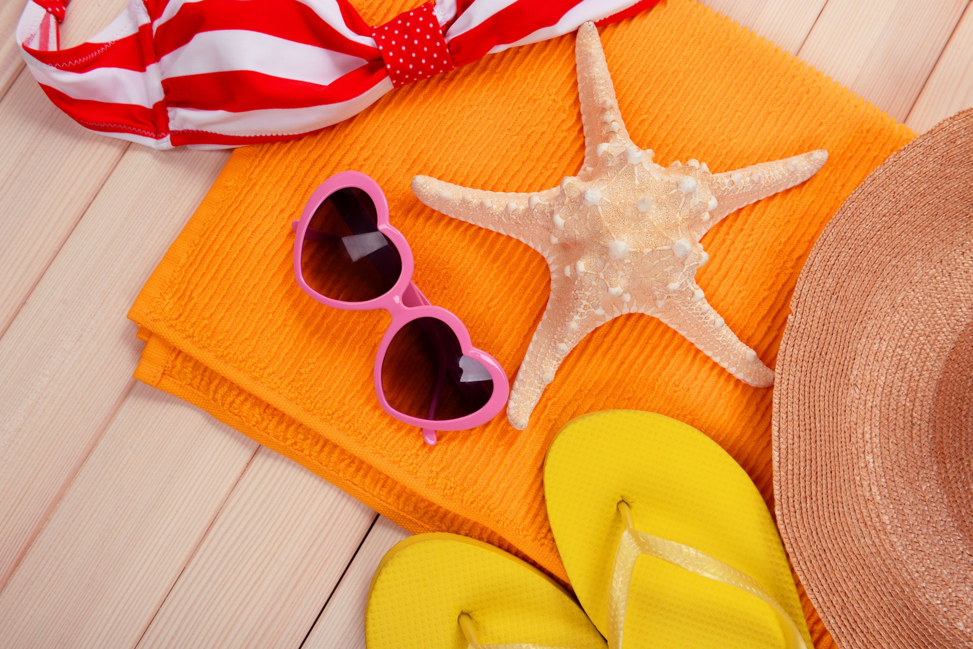 ummer beach accessories vacation sun glasses sport