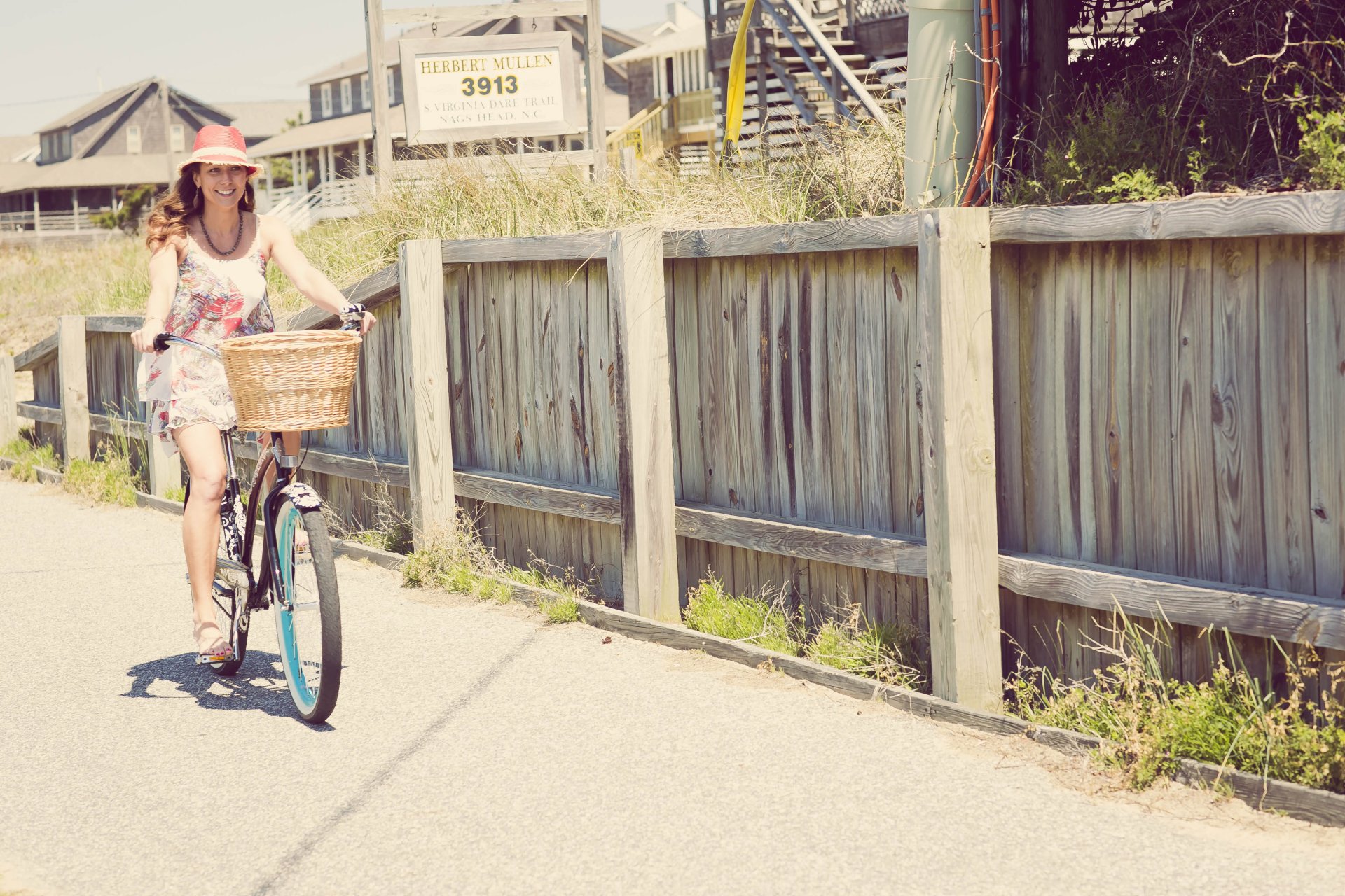 girl street bike