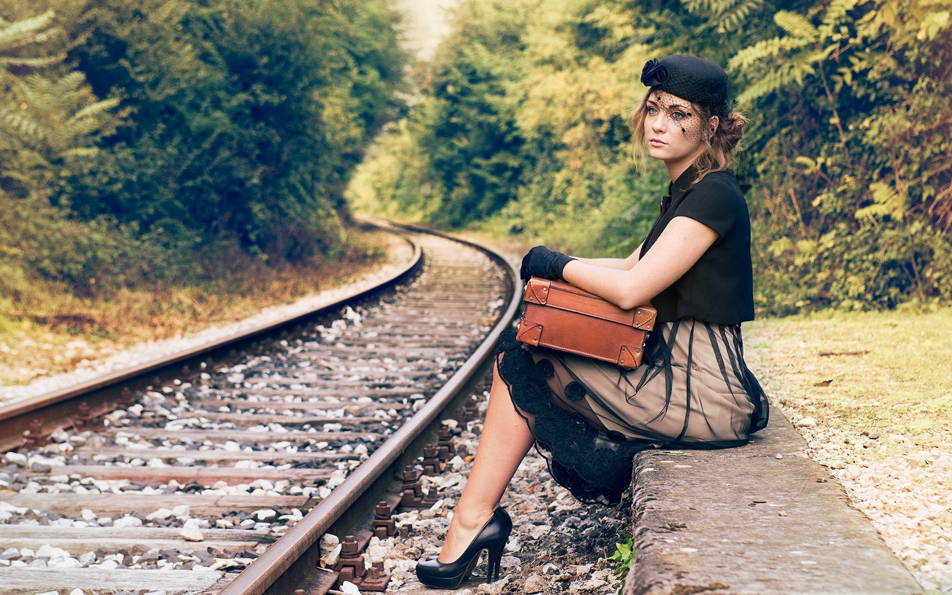 girl railroad bag