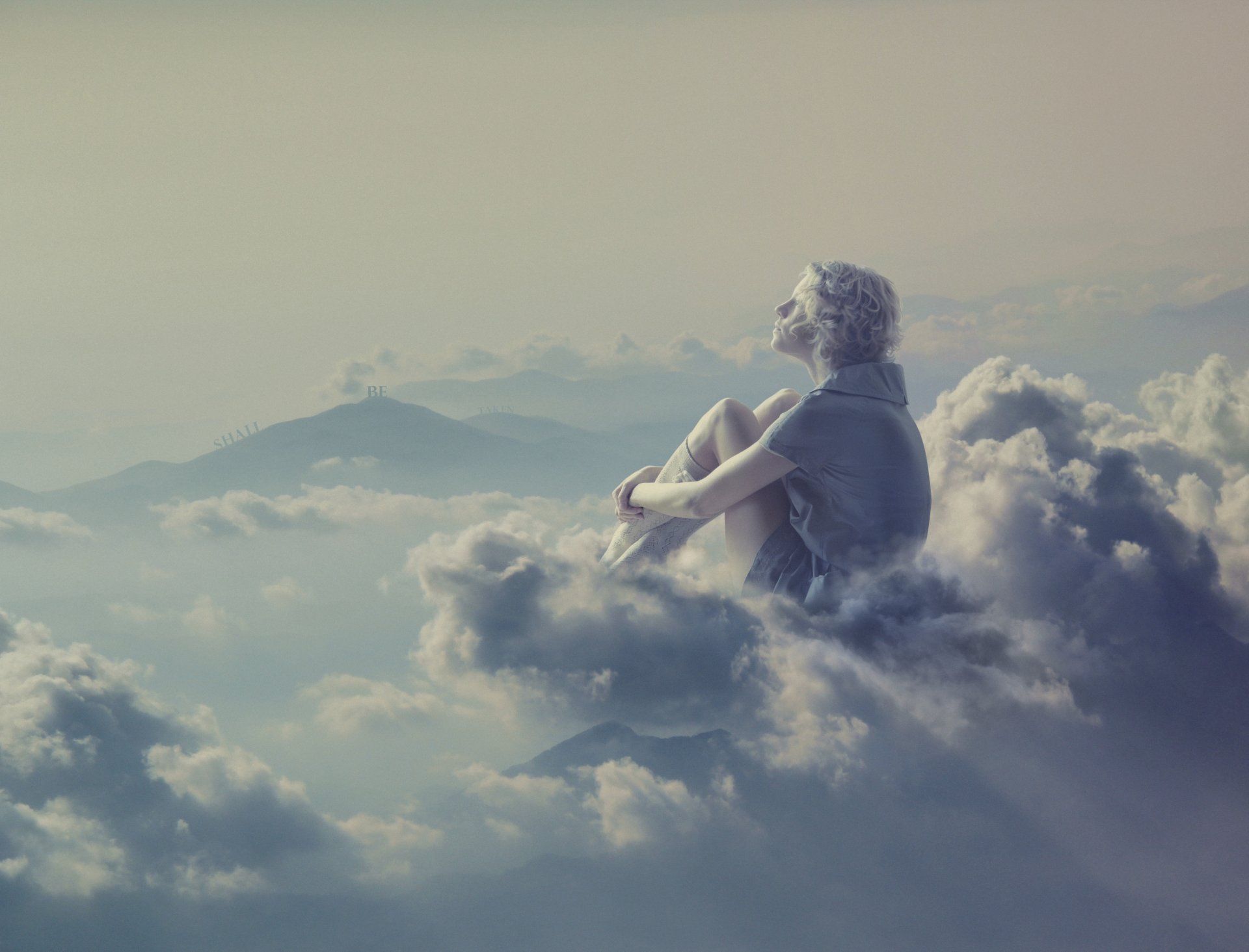 kreativ mädchen blond wolken nachdenklich fantasie