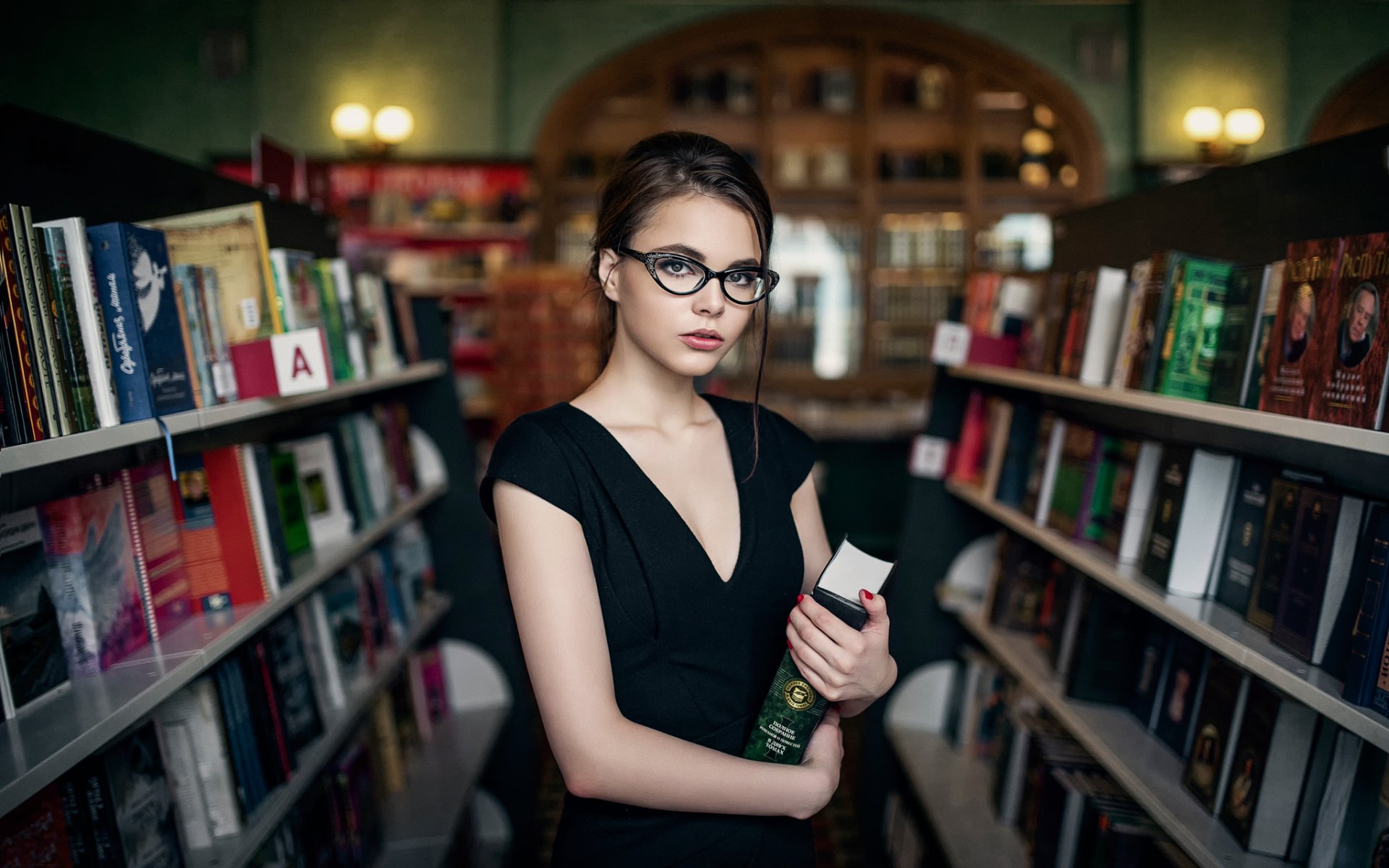 oktyabrina maximova le livre nous donne des ailes la jeune fille livre maxime гусельников
