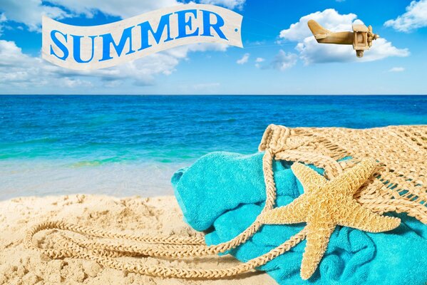 Starfish and straw bag