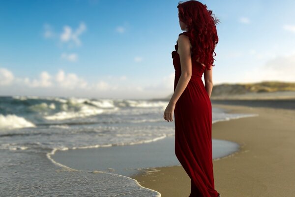 Ragazza vicino all onda del mare sulla sabbia
