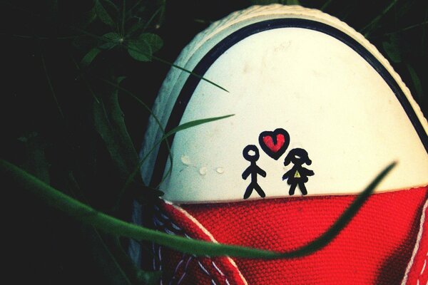 Romantique mignon figure sur la chaussure