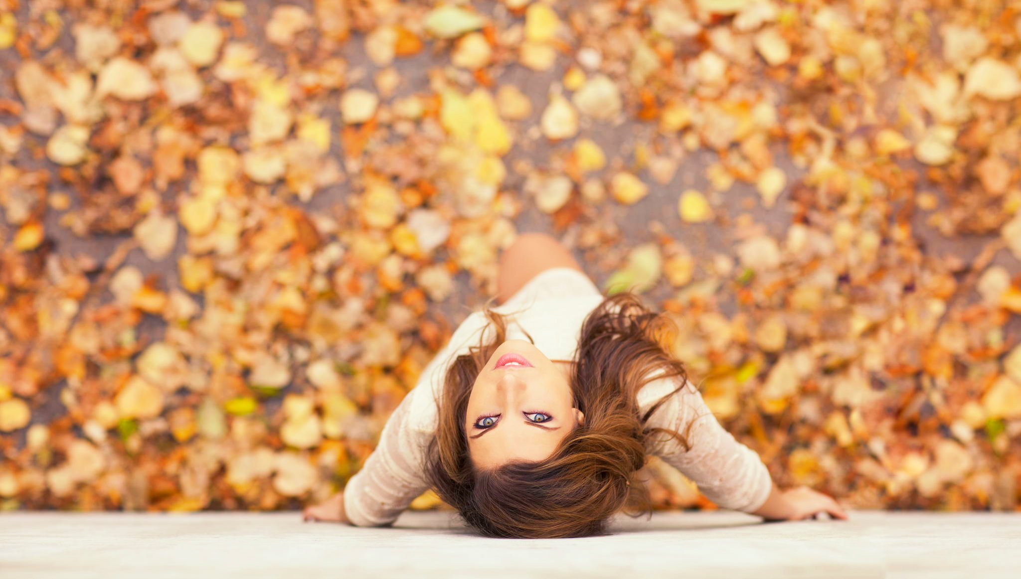 view from the bottom girl portrait bokeh autumn