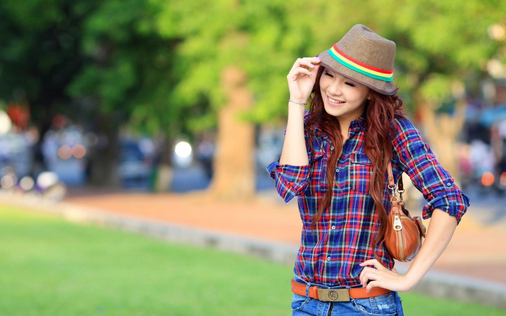 chica asiático sombrero sonrisa