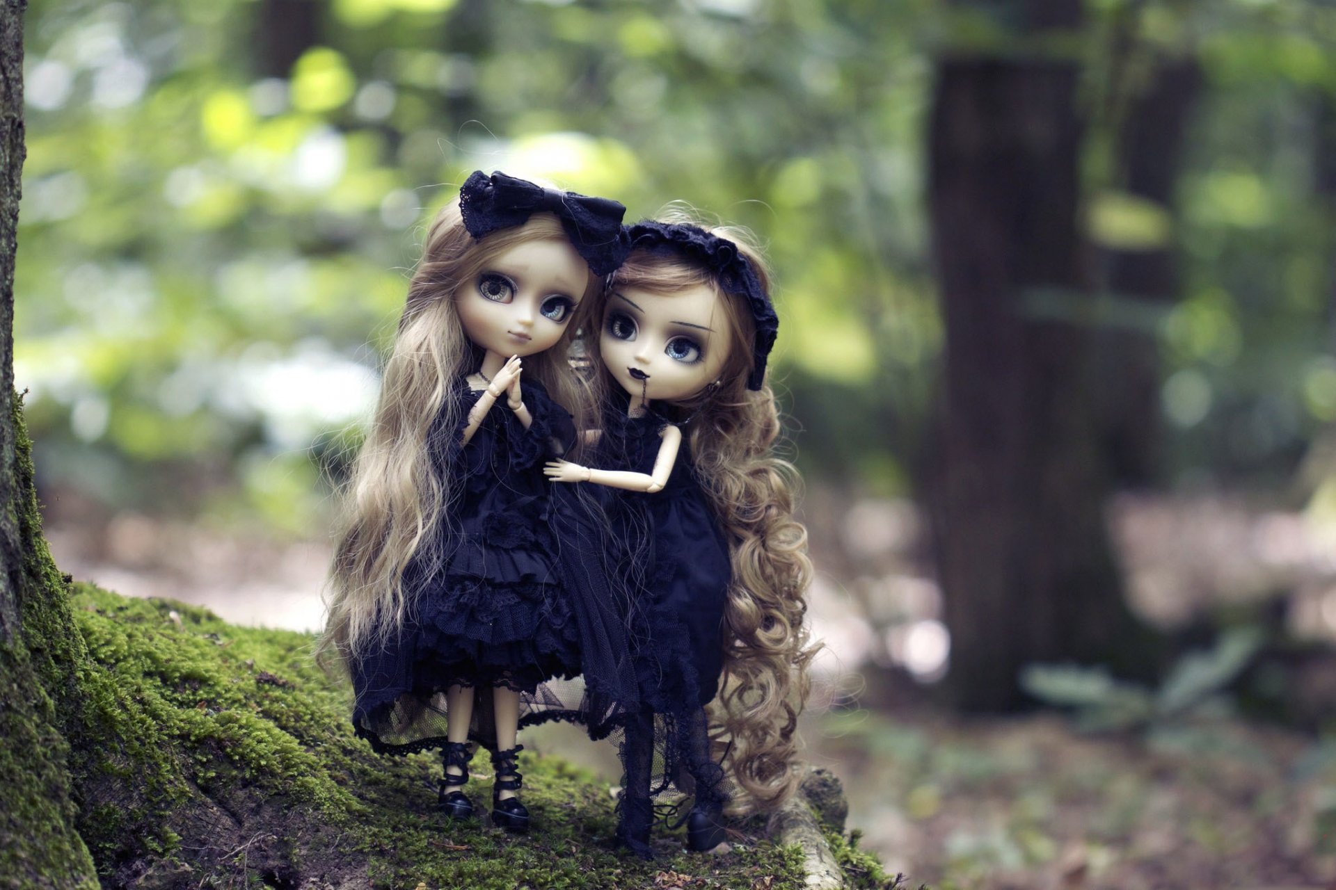 puppen spielzeug lange haare blondinen mädchen goten gothic natur