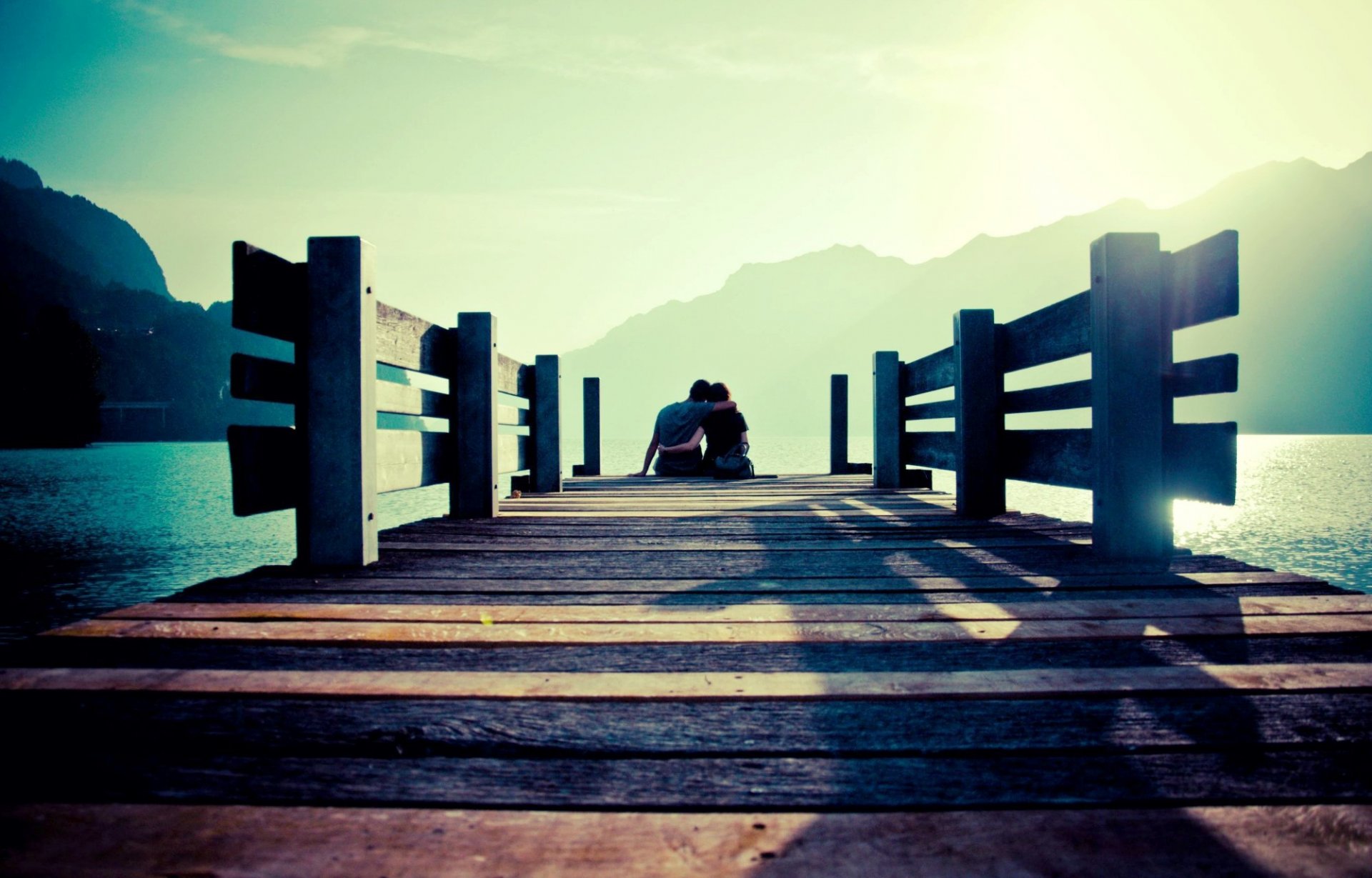 estados de ánimo pareja pareja chica novio hombre mujer vacaciones muelle puente mar agua montaña sol cielo hombre amor romance fondo fondo de pantalla pantalla ancha pantalla completa pantalla ancha pantalla ancha