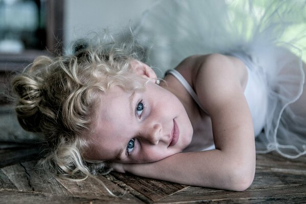 Retrato de una bailarina que descansa