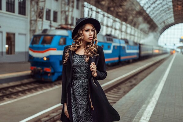 Le train est arrivé à la gare