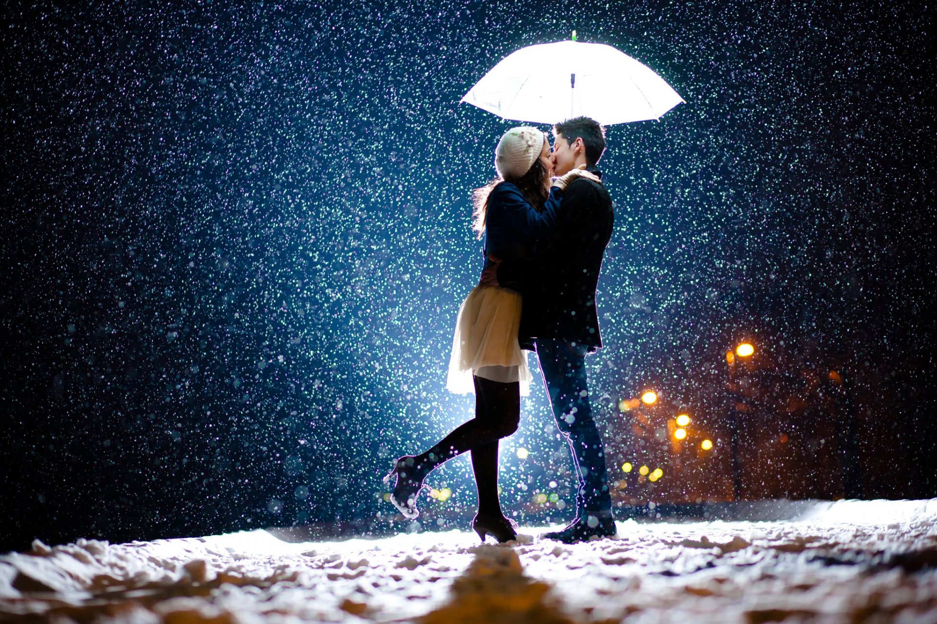 guy girl snow umbrella love