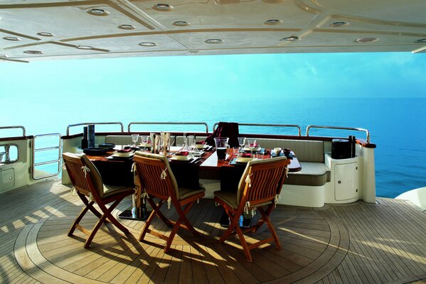 Azimut luxury yacht at sea