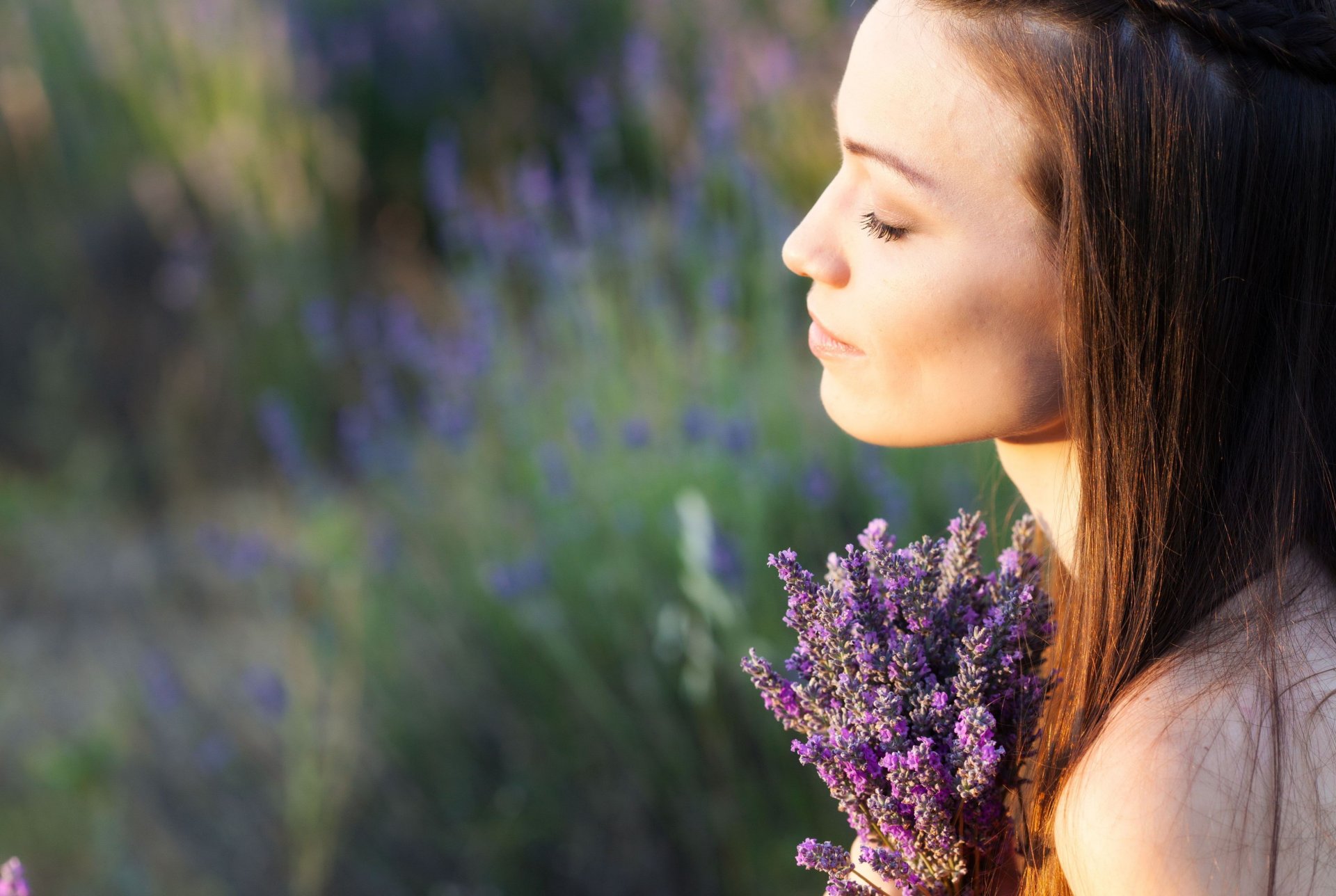 mood girl brunette flower flowers purple thoughtful sports nature the field blur background wallpaper widescreen full screen hd wallpapers fullscreen