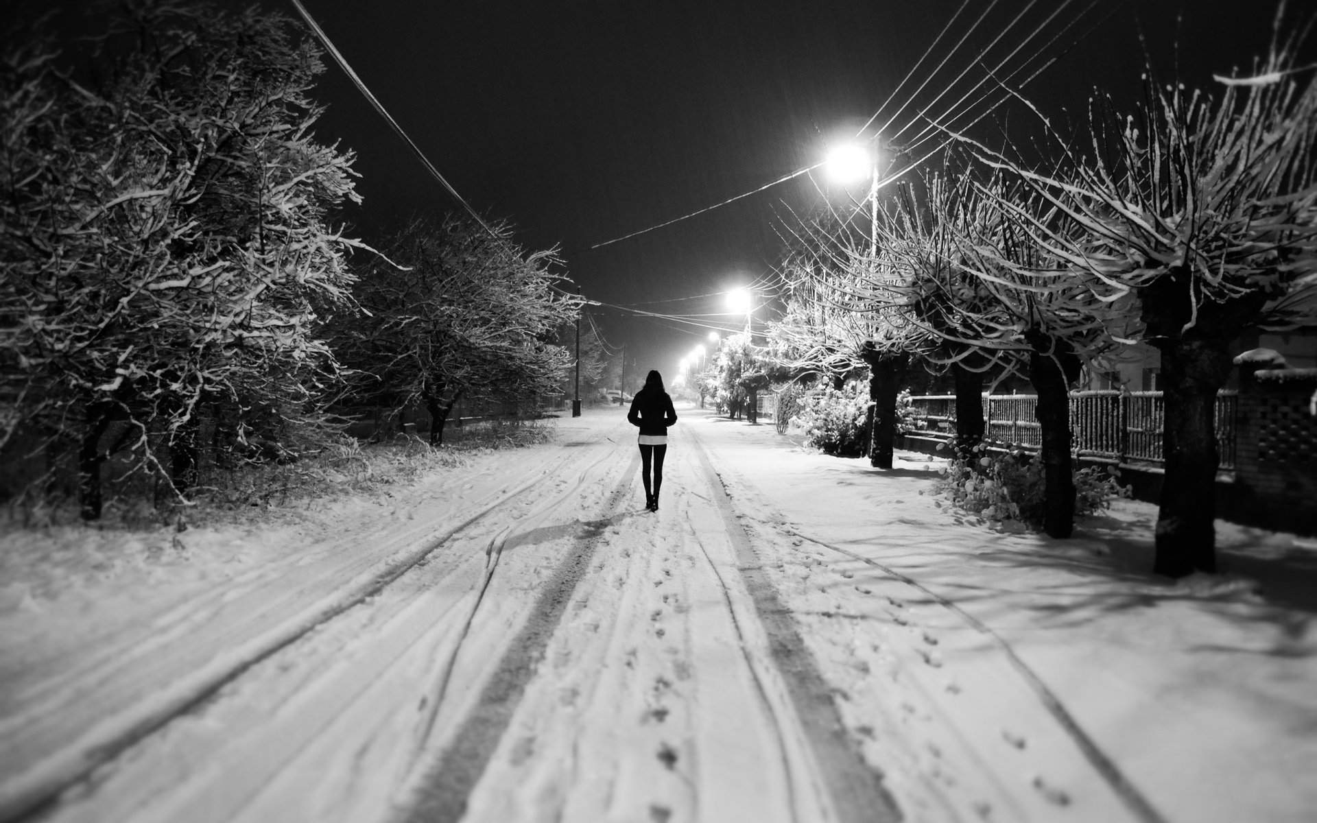 strada inverno neve lanterne bianco ragazza alberi