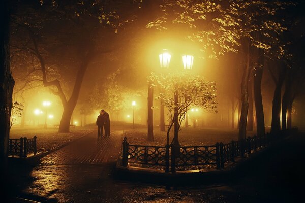 A couple in love by the light of lanterns