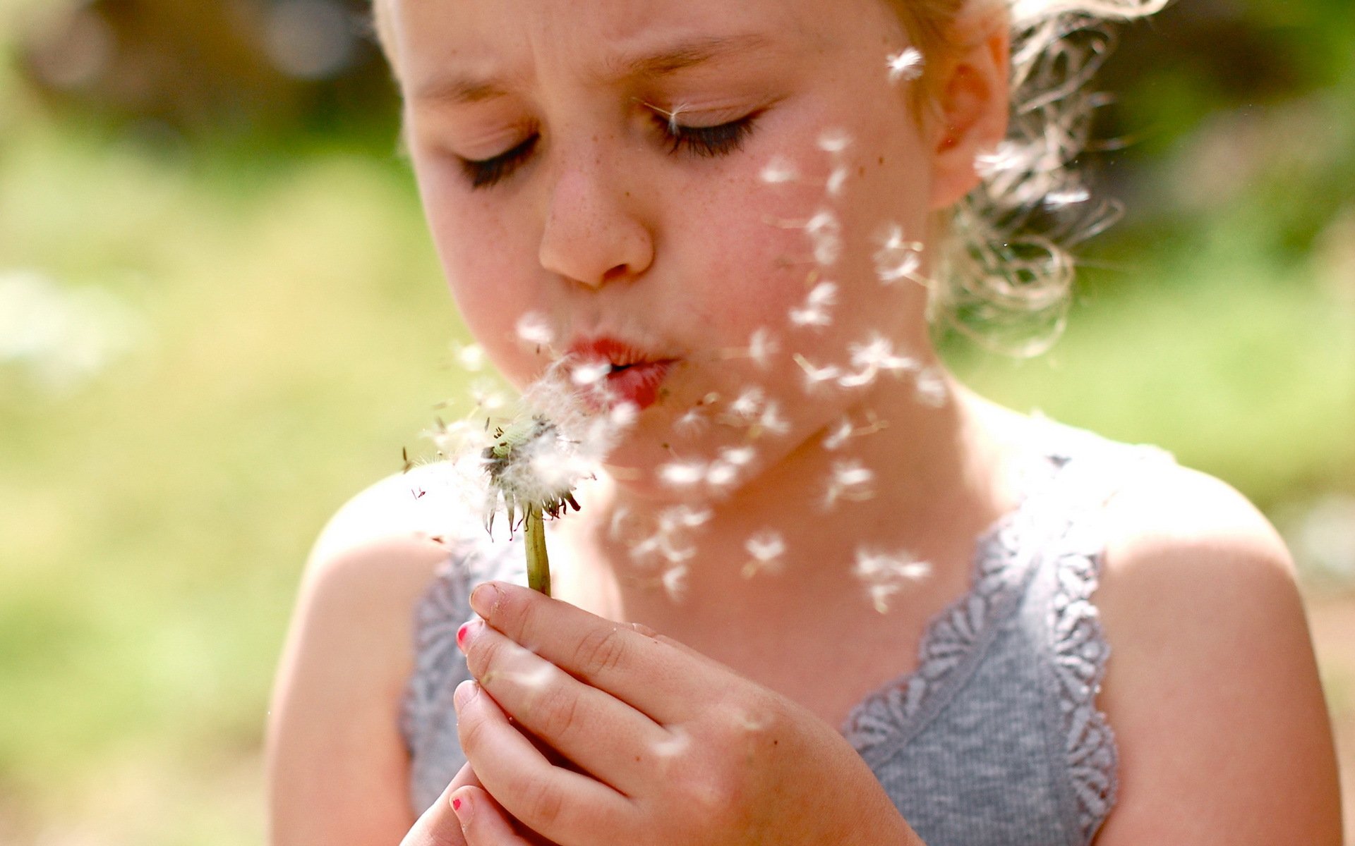 girl dandelion mood