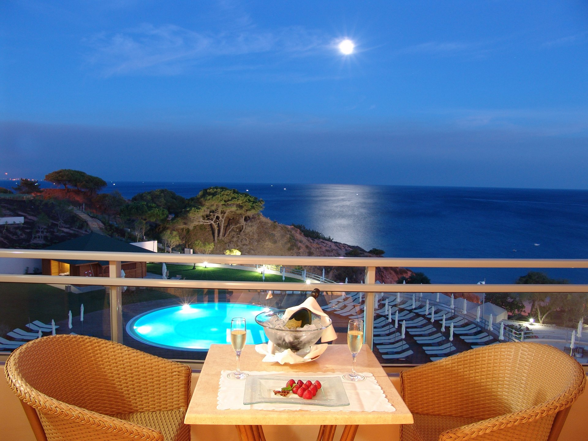 abend meer hotel terrasse balkon aussicht horizont erholung entspannen