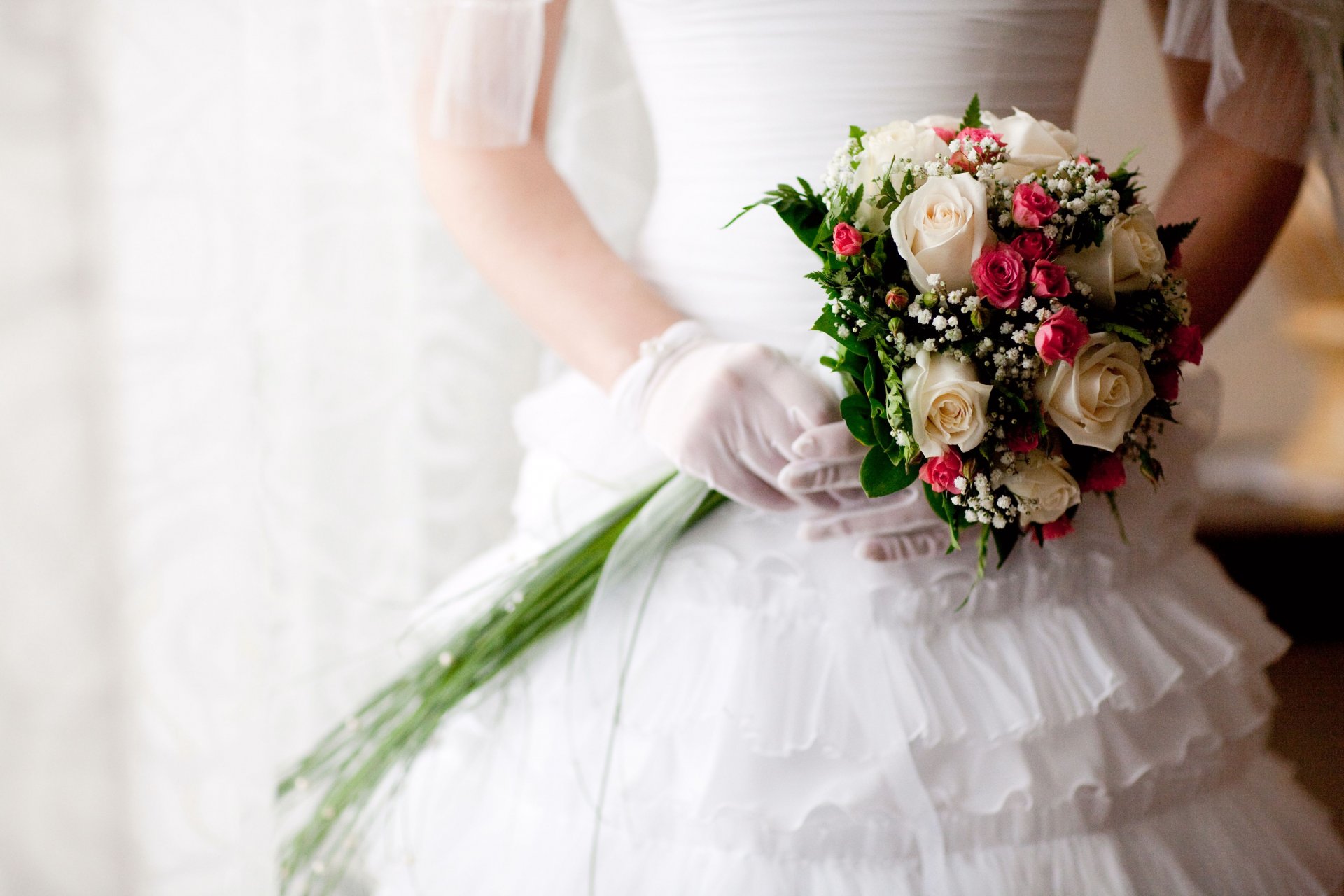 boda rosas blanco vestido ramo