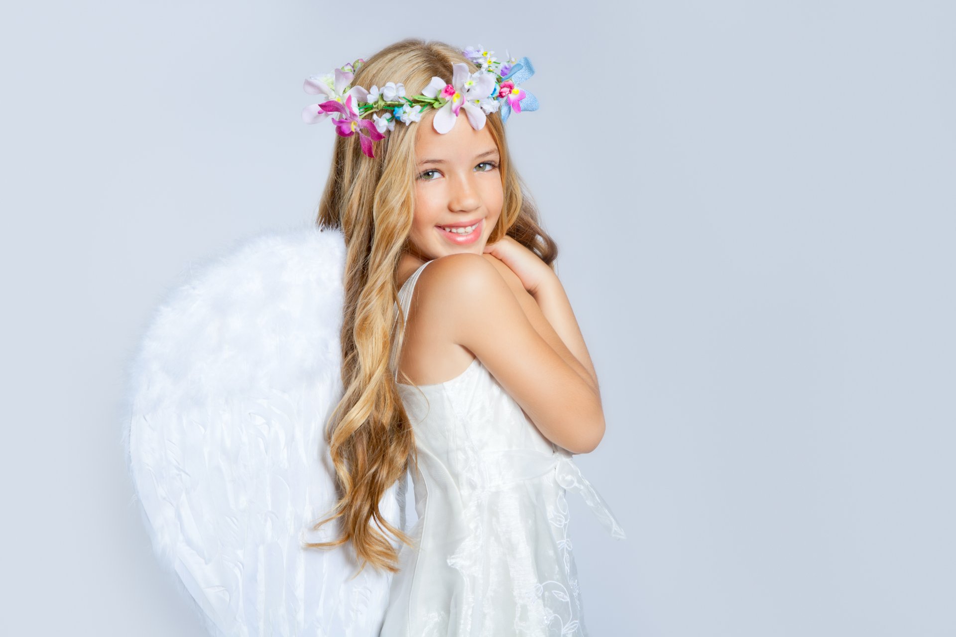 beautiful girl angel wings crown of flowers happiness child childhood crowns of flowers happiness children