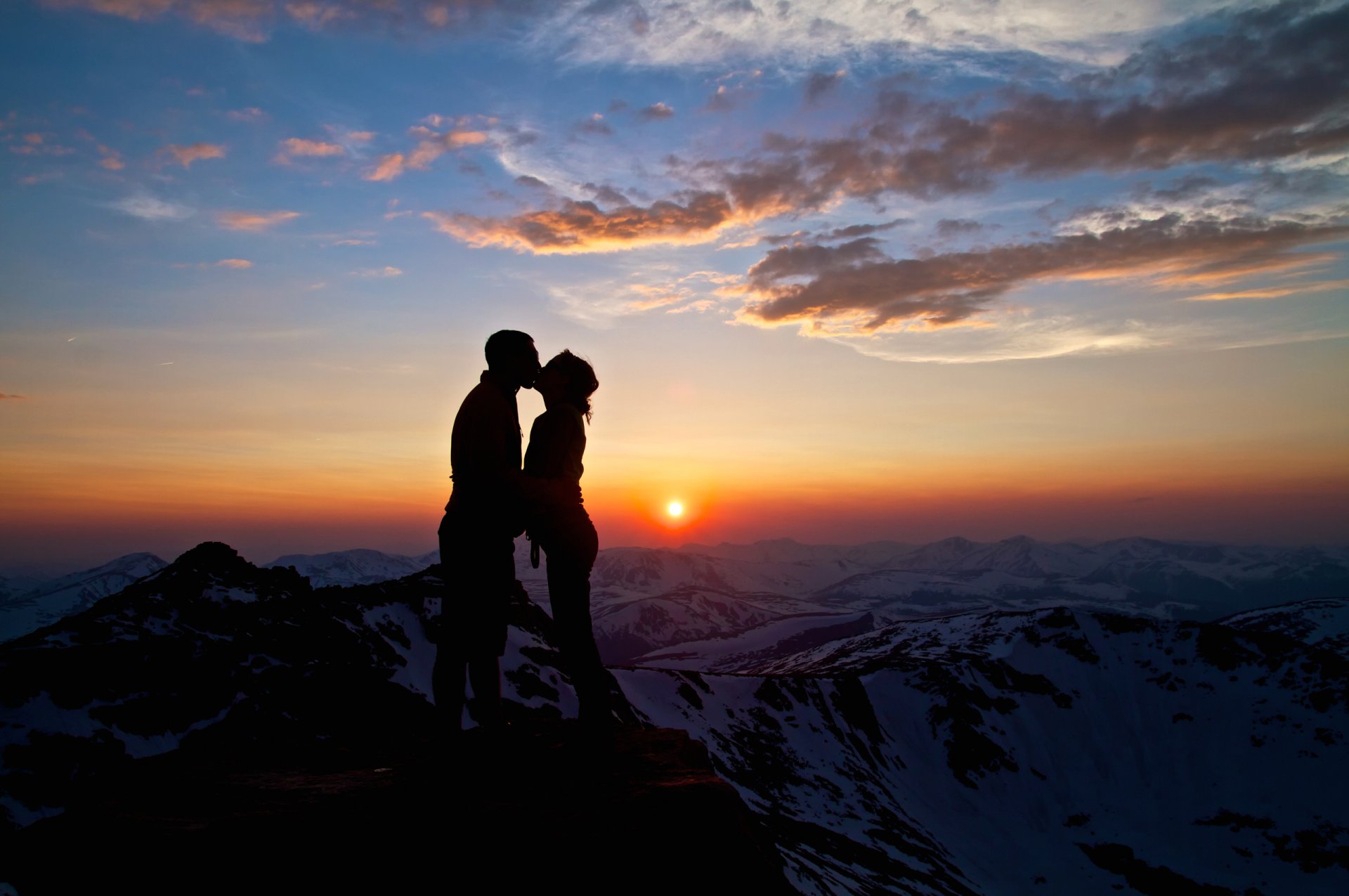 love kiss he it is mountain sky