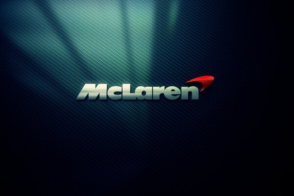 Logo McLarena na ciemnym tle