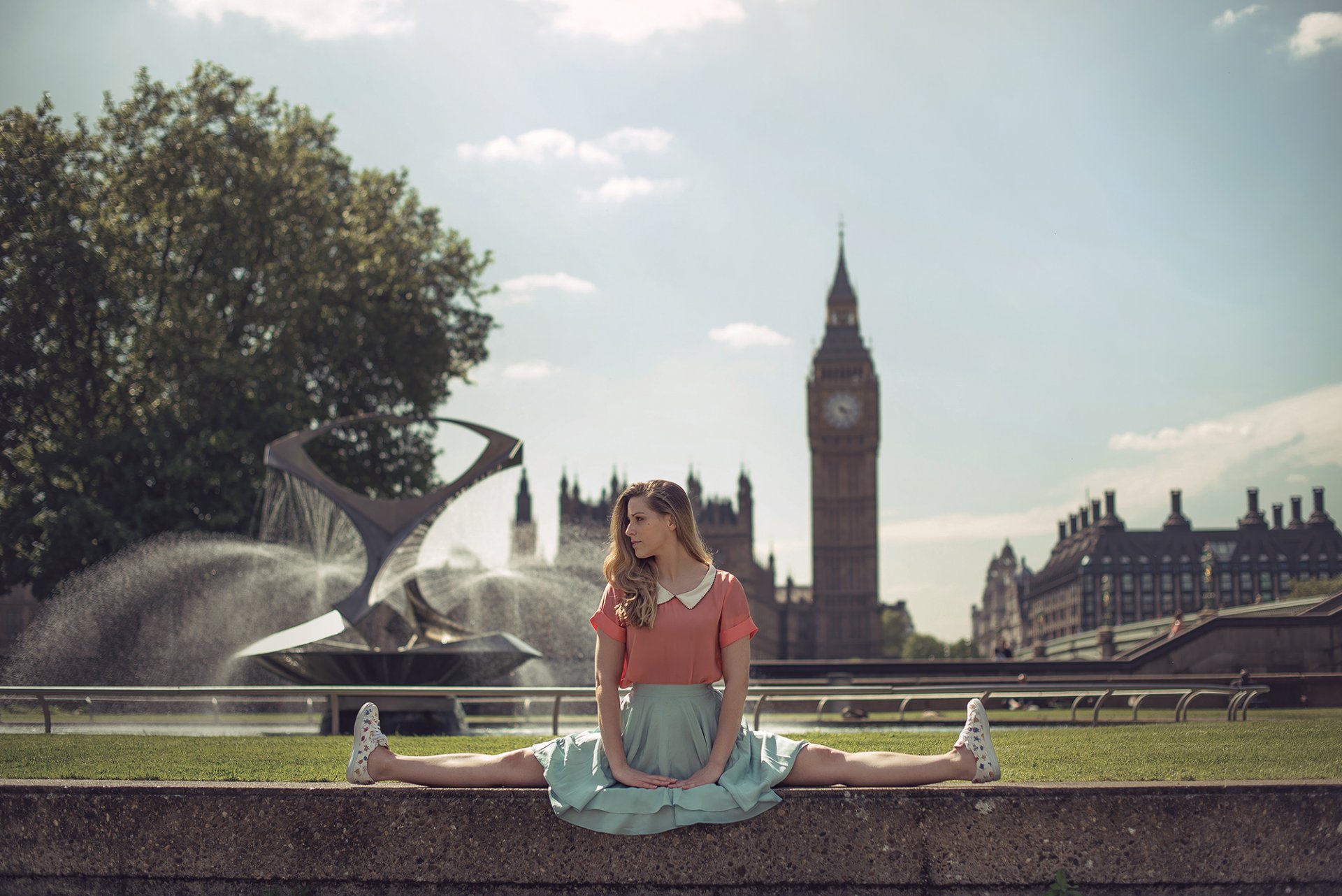 marine fauvet girl twine stretching town london