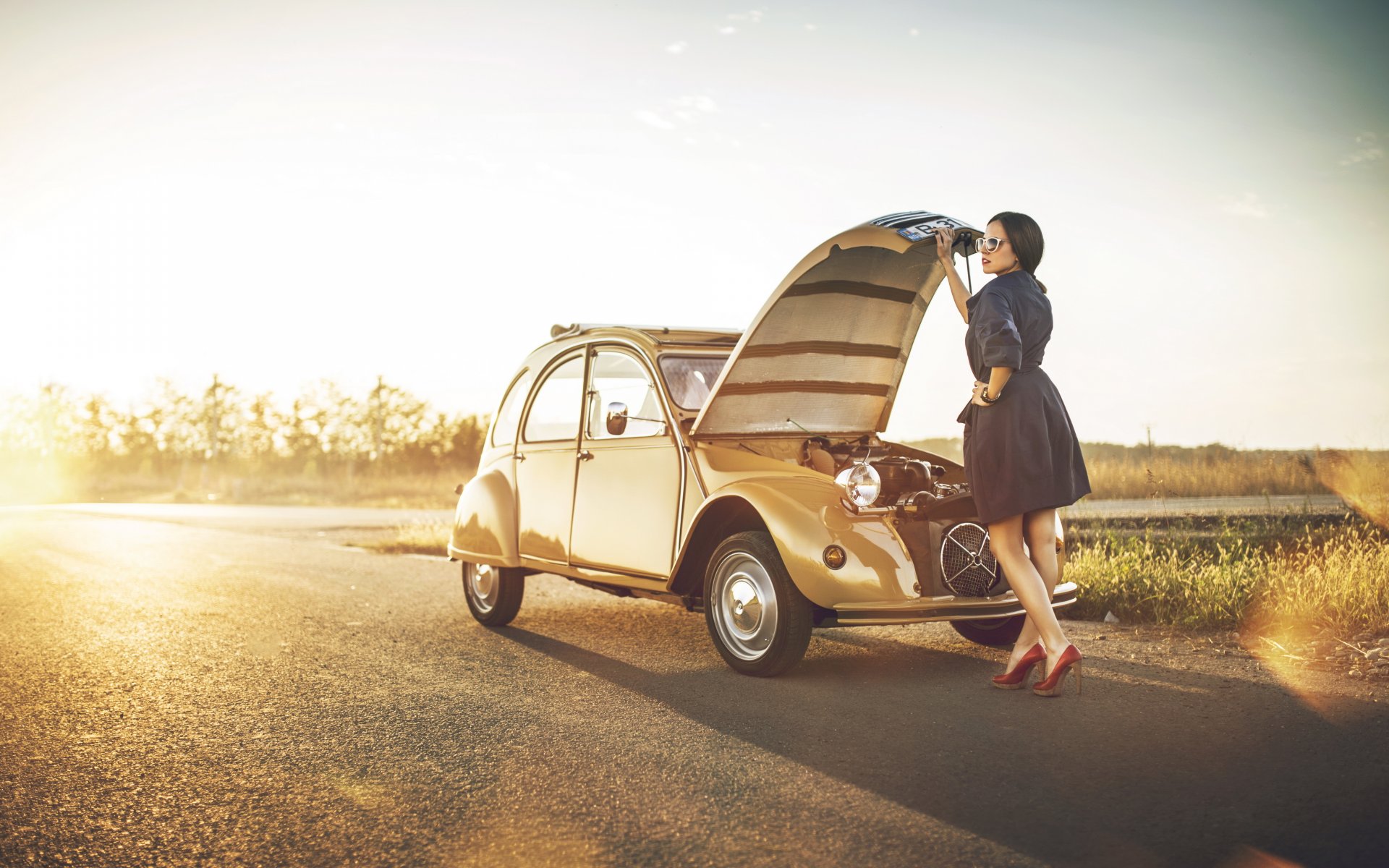 girl road the situation citroen 2cv breaking hq wallpaper