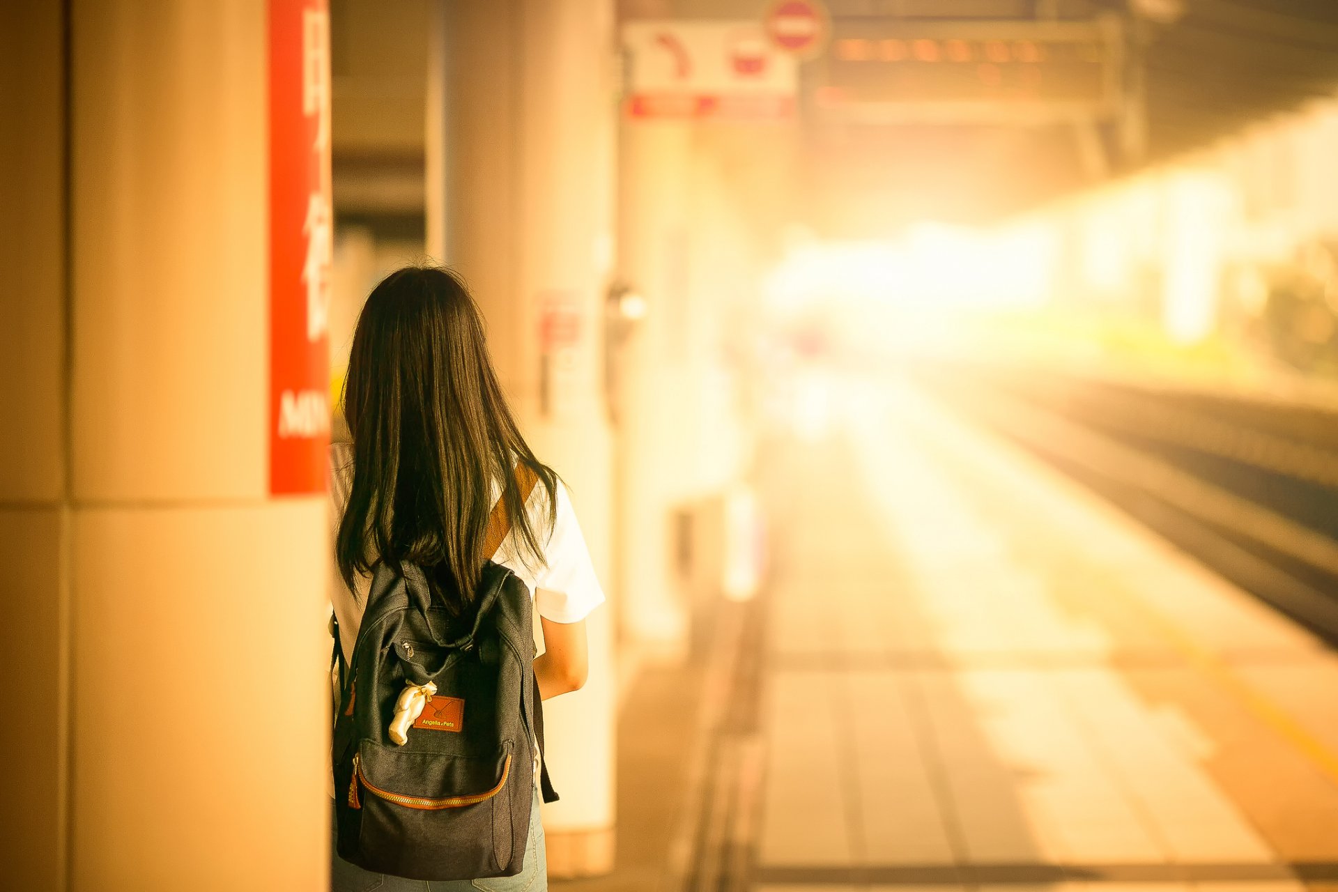 girl bag railway station bon voyage