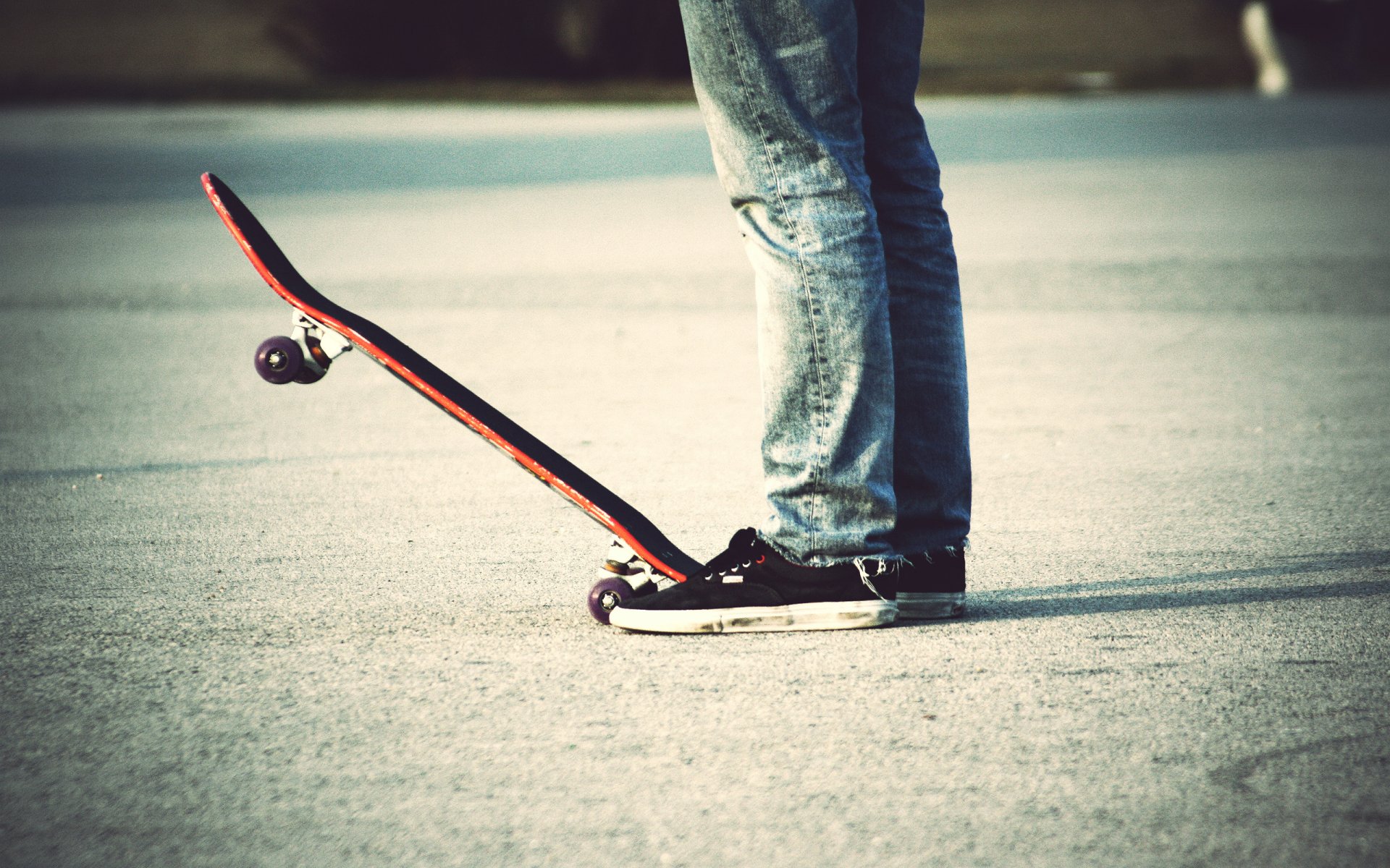 skateboard jeans turnschuhe